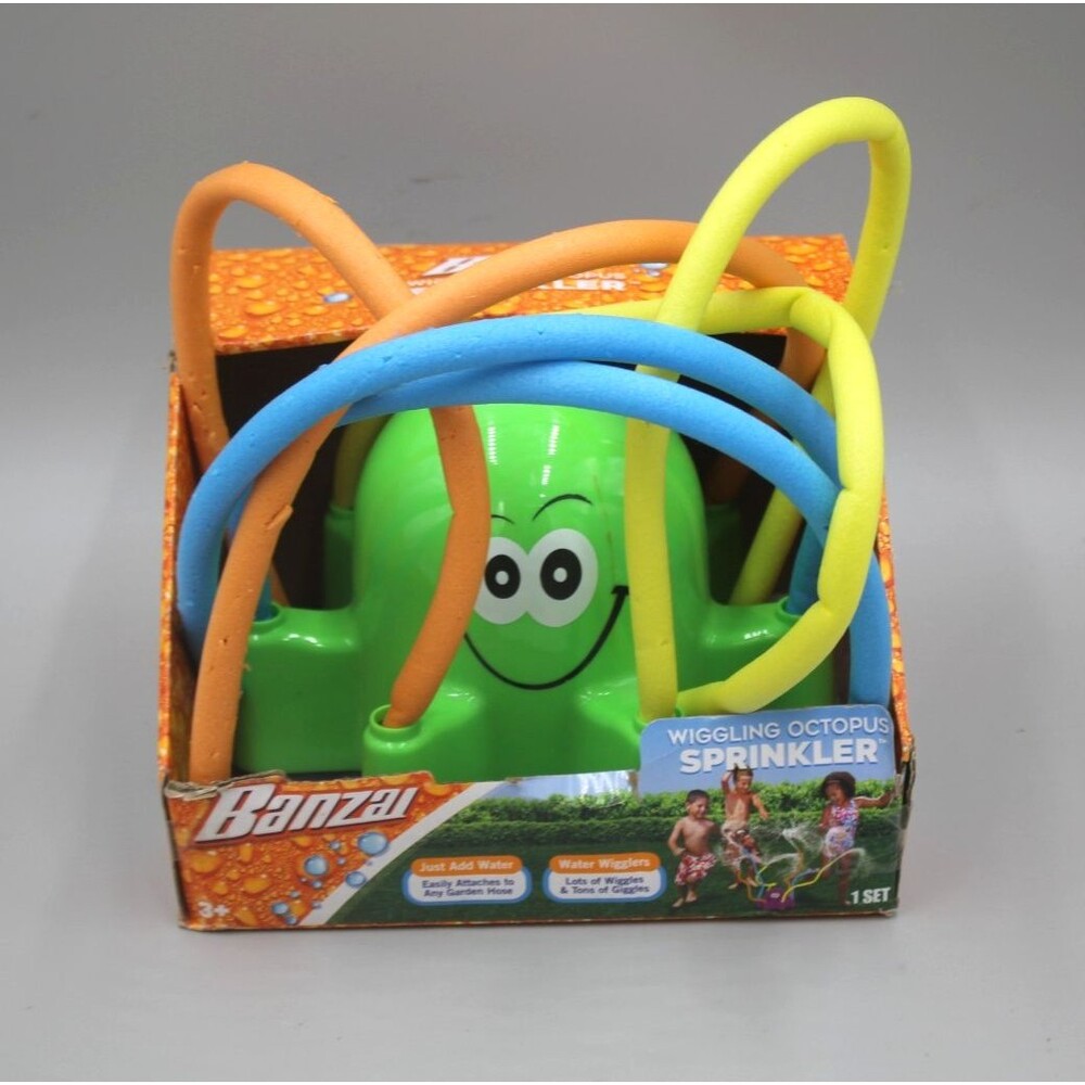 Banzai Wiggling Splash Water Sprinkler Green Octopus Spray Outdoor New (damage)